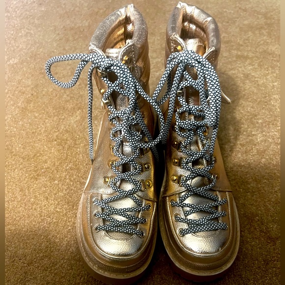 Shoes - Rose Gold Lace-up boots Women’s Sz 8